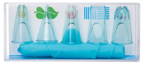 Ateco 556 13 Piece Decorating Set with Syringe